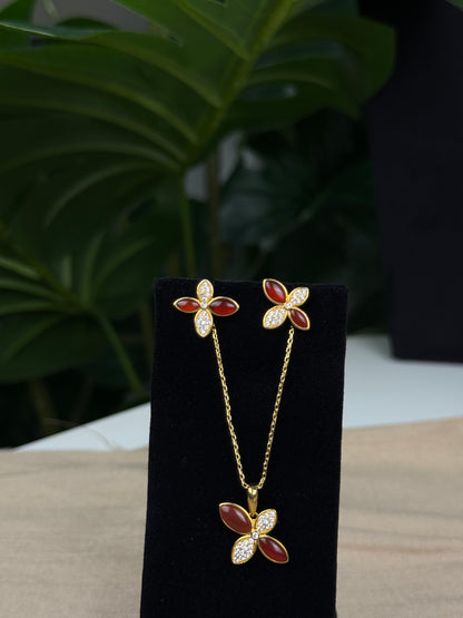 Lumi Charm - Maroon