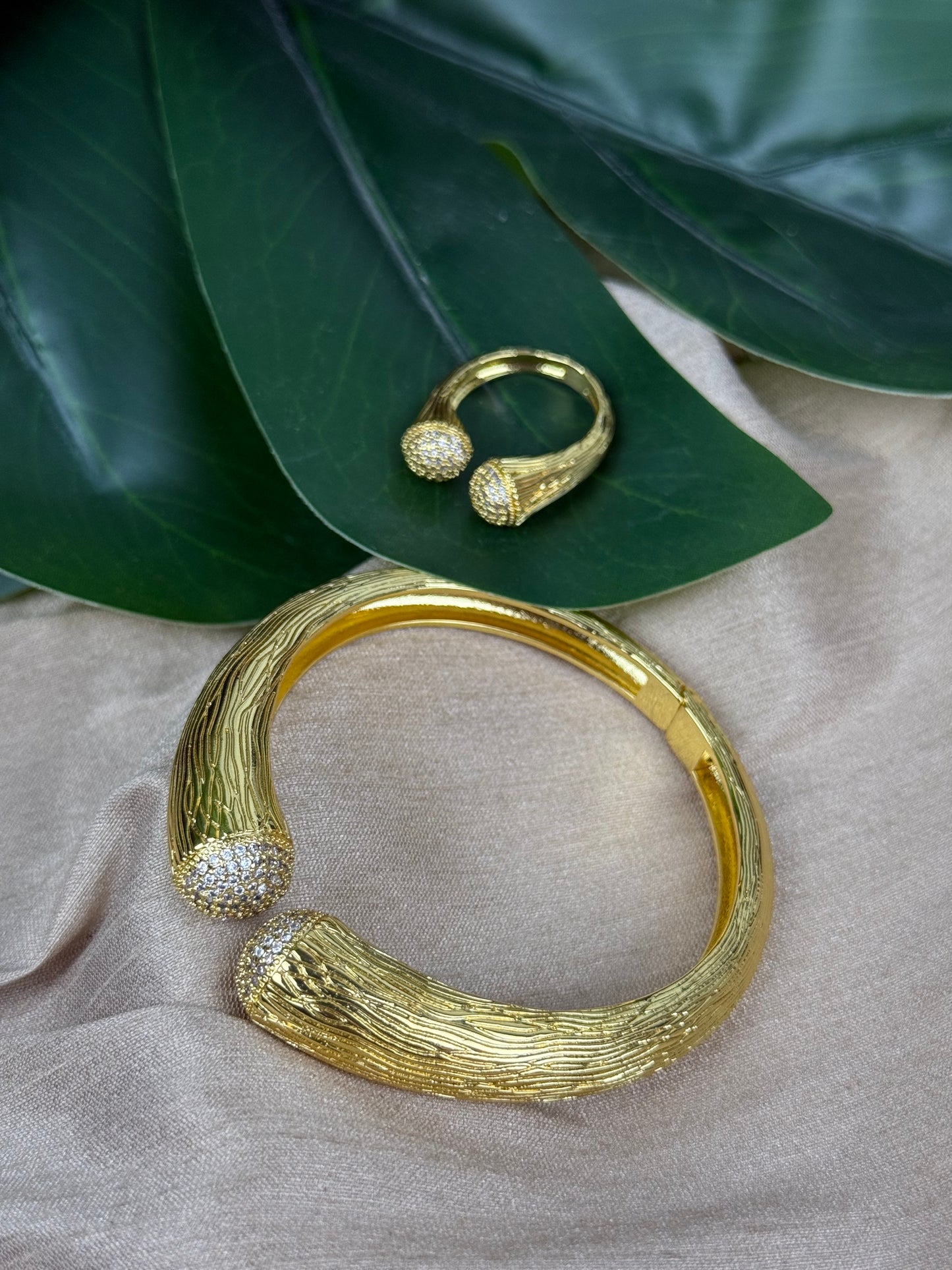 Golden Bloom Set