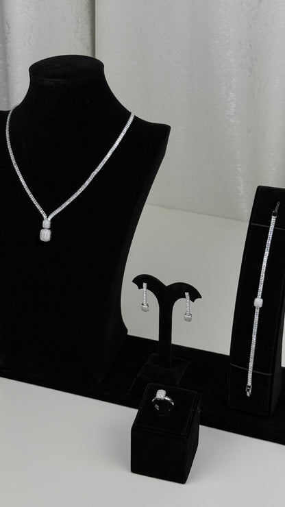 Diva Frost Set